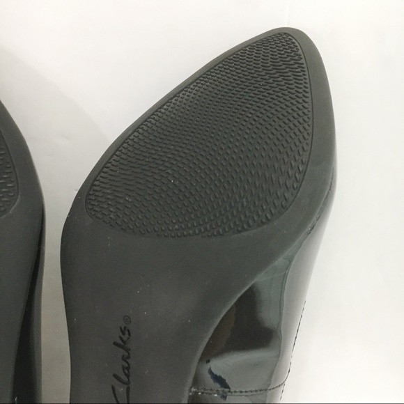 NEW Clarks Women Size 8 Calla Rose Black Patent Leather Heels Pumps Shoes - Picture 11 of 16